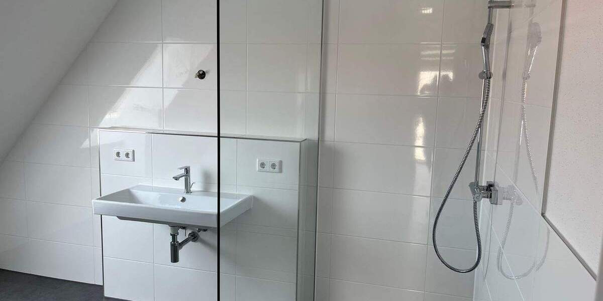 Doppelhaushälfte Markt Erlbach Eschenbach - 5 Zimmer, 121 m&sup2;, 1.690&euro; | Angebot:25666569