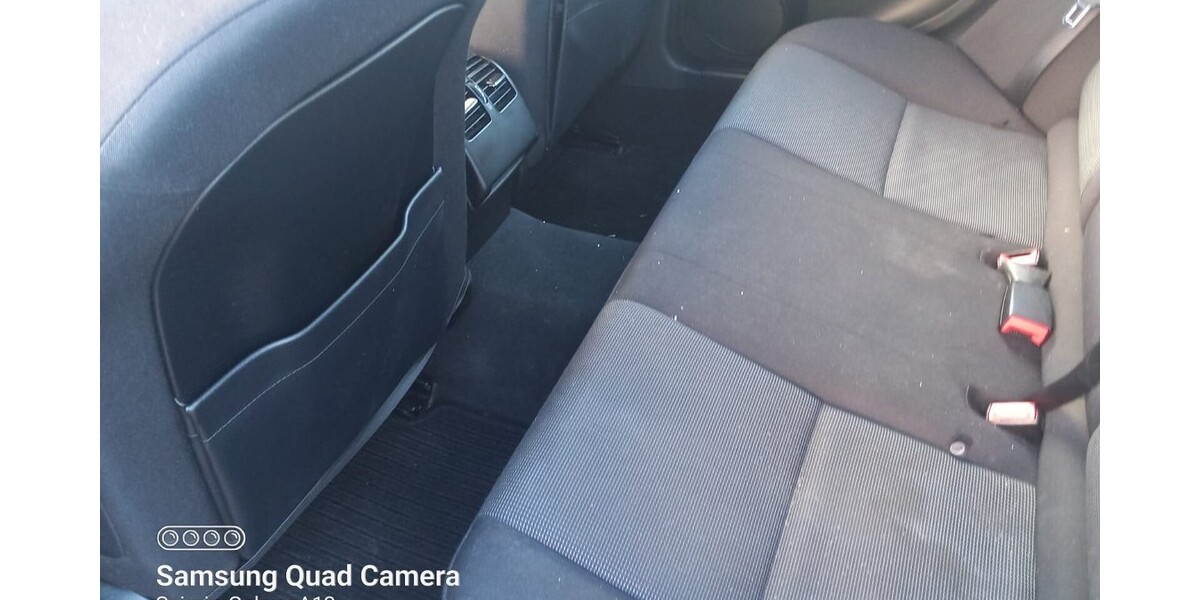 Mercedes-Benz C 200 215.000 km 10.000 &euro; Heroldsberg 90562