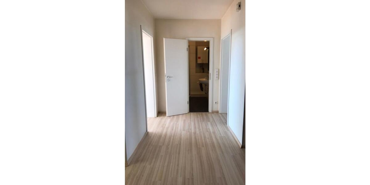 Etagenwohnung Nürnberg Erlenstegen - 3 Zimmer, 77 m&sup2;, 1.156&euro; | Angebot:25655354