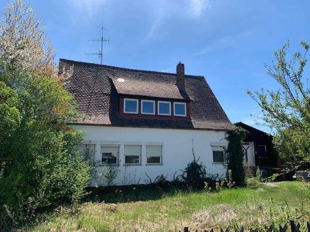 Einfamilienhaus Oberasbach - 10 Zimmer, 275 m&sup2;, 909.175&euro; | Angebot:22191406