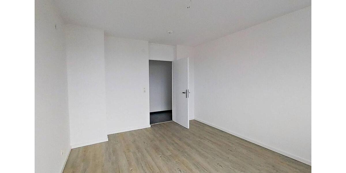 Etagenwohnung Nürnberg Langwasser - 3 Zimmer, 65 m&sup2;, 899&euro; | Angebot:25757071