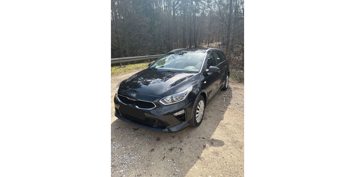 Kia ceed Sportswagon 91.828 km 13.900 &euro; Ottensoos 91242
