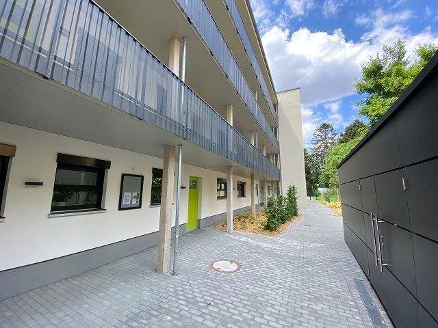 Etagenwohnung Nürnberg Hasenbuck - 2 Zimmer, 69 m&sup2;, 1.020&euro; | Angebot:25661486