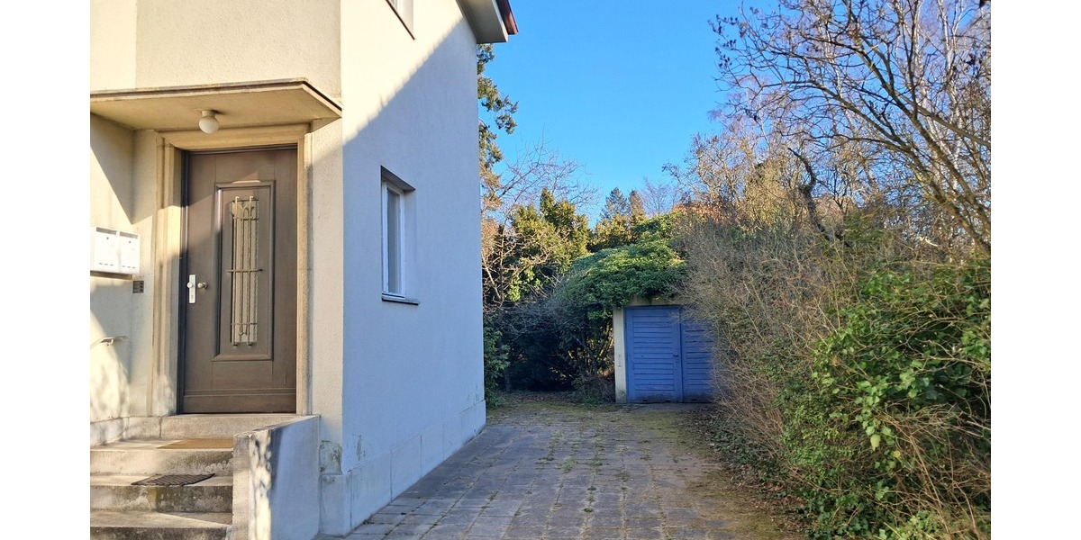 Doppelhaushälfte Erlangen Innenstadt - 9 Zimmer, 230 m&sup2;, 1.180.000&euro; | Angebot:25735022