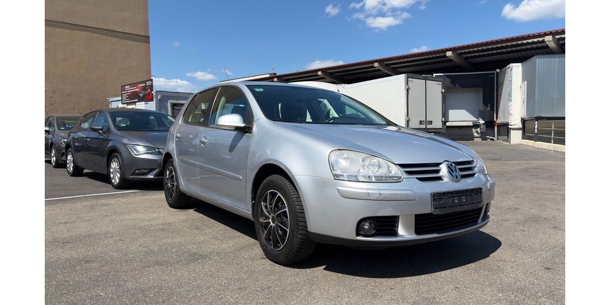 VW Golf 142.198 km 5.990 &euro; Fürth 90763