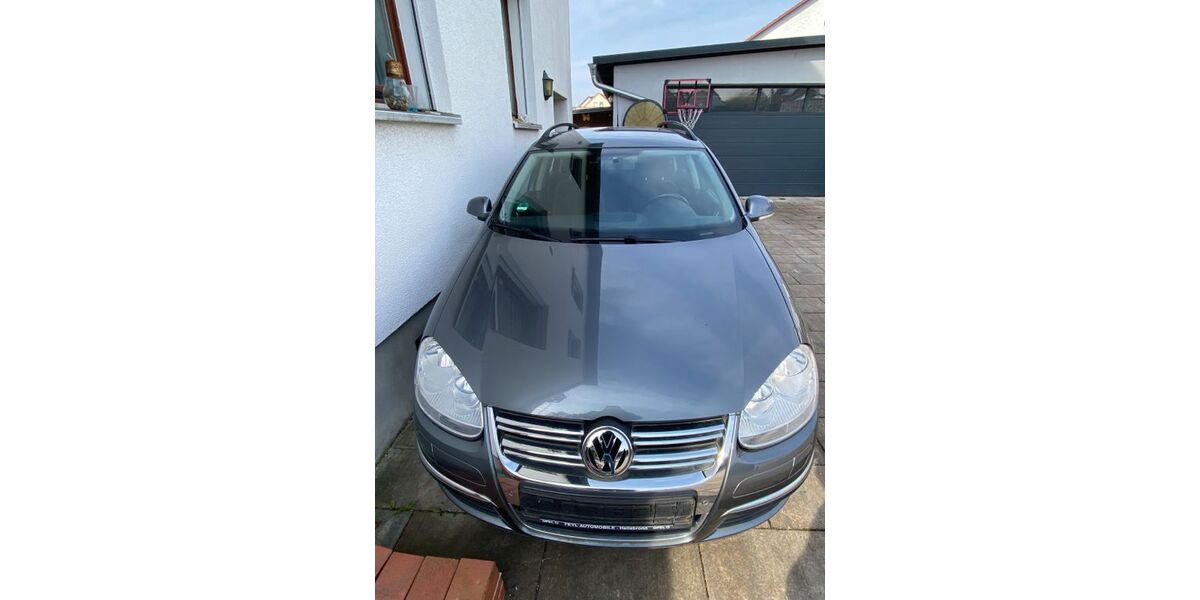 VW Golf 106.000 km 2.899 &euro; Herzogenaurach 91074