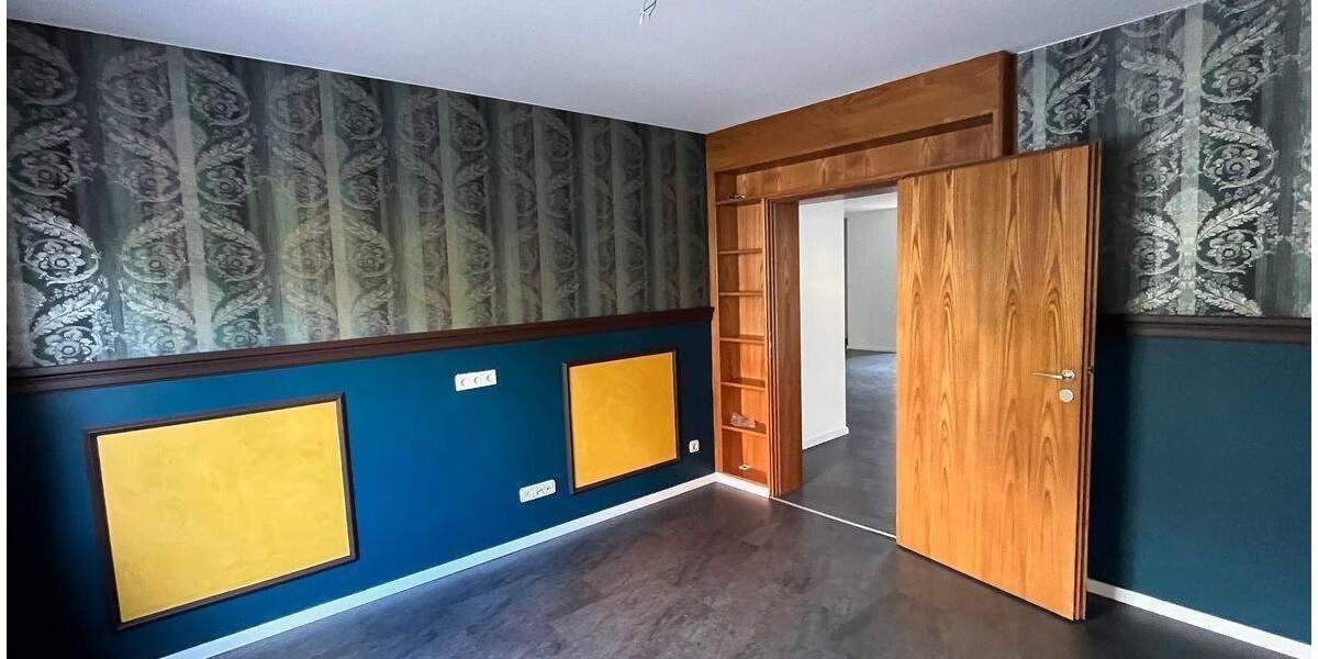 Gewerbeobjekt Zirndorf - 5 Zimmer, 136 m&sup2;, 1.250&euro; | Angebot:25678602