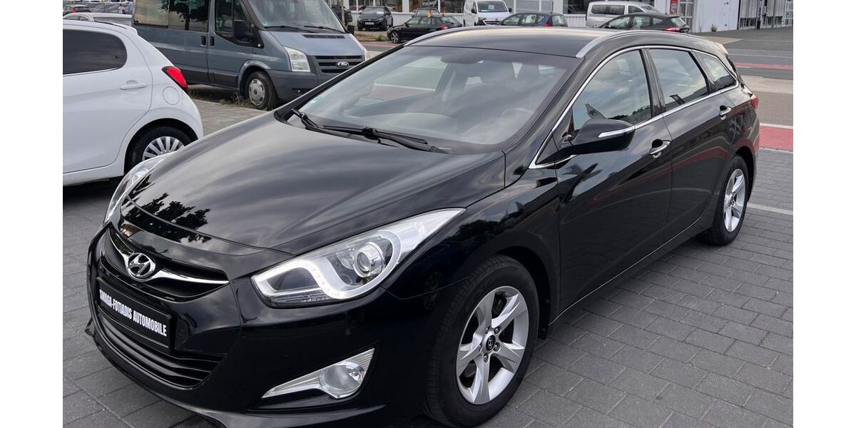 Hyundai i40 203.690 km 5.700 &euro; Nürnberg 90431