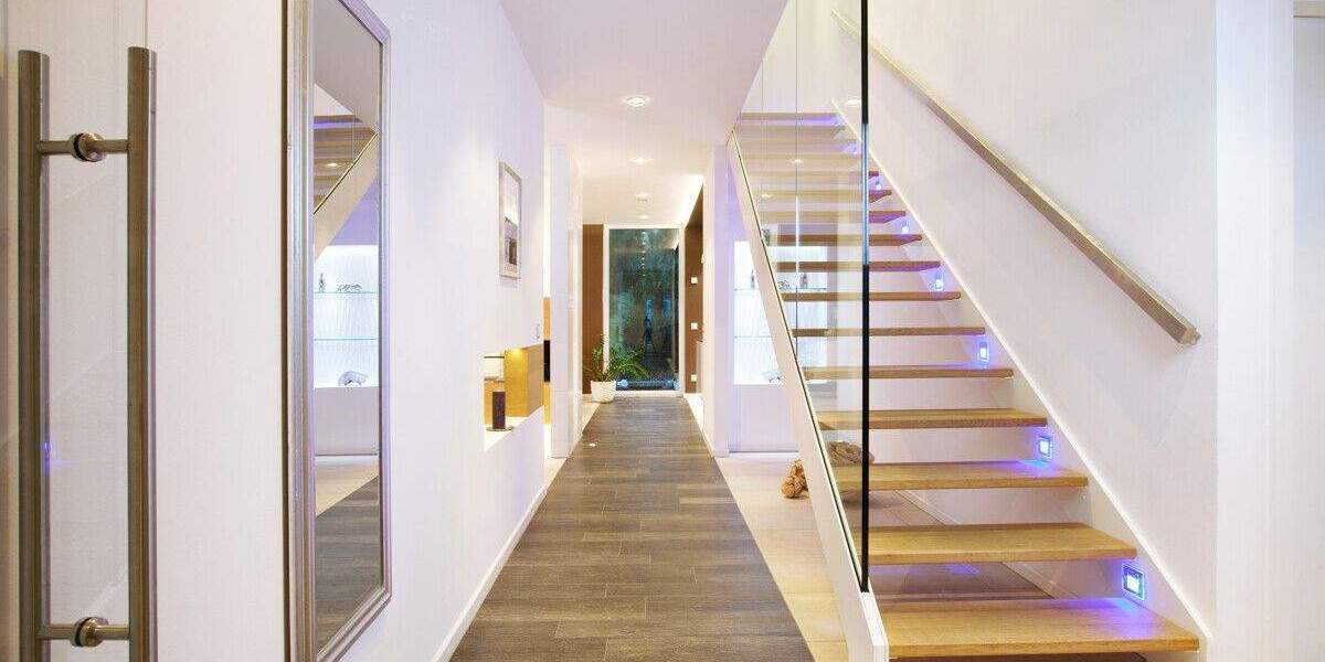 Einfamilienhaus Roth - 7 Zimmer, 239 m&sup2;, 698.000&euro; | Angebot:25681341