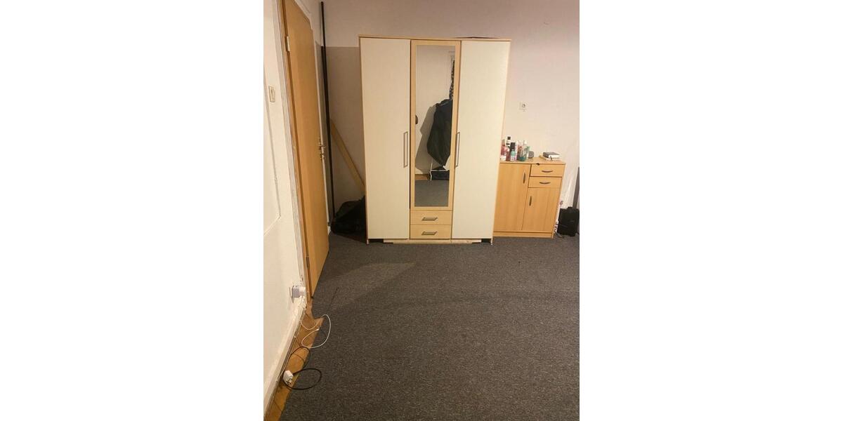 Etagenwohnung Nürnberg Eberhardshof - 1 Zimmer, 28 m&sup2;, 465&euro; | Angebot:25945337