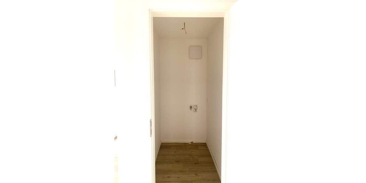 Etagenwohnung Nürnberg St Leonhard - 3 Zimmer, 130 m&sup2;, 1.825&euro; | Angebot:25683954