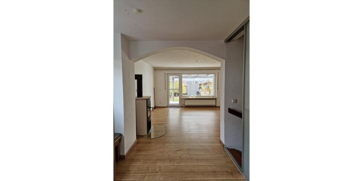 Reihenhaus Schwabach - 4 Zimmer, 100 m&sup2;, 439.000&euro; | Angebot:25995352