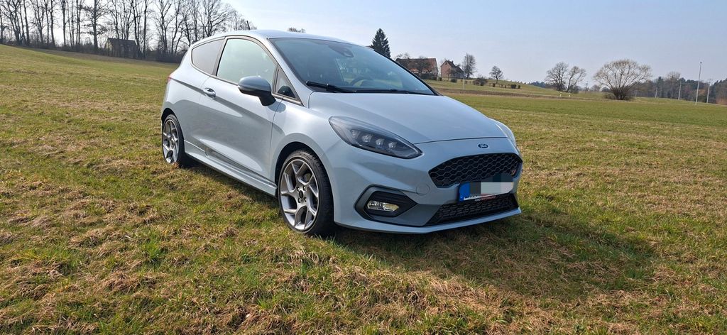 Ford Fiesta 41.000 km 17.500 &euro; Leinburg 91227
