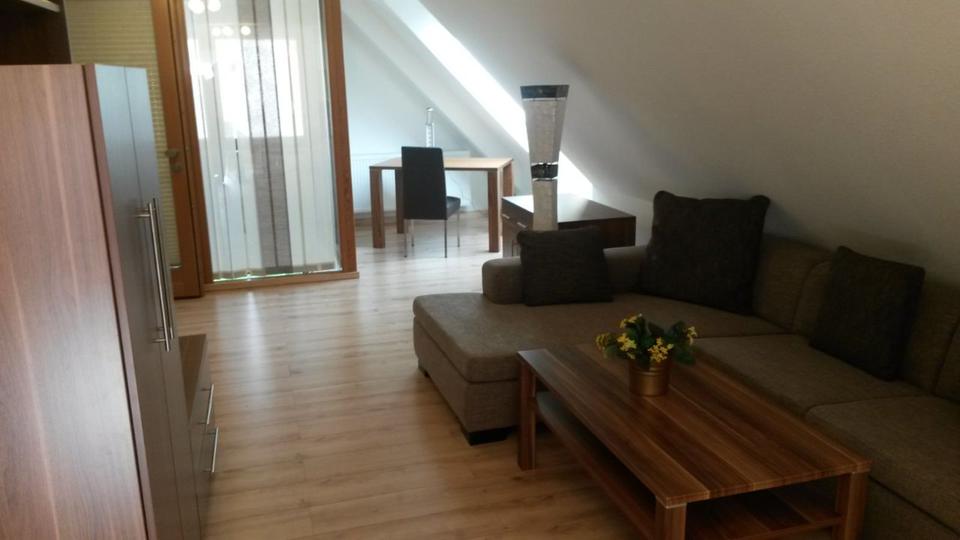 Dachgeschoßwohnung Neunkirchen am Brand - 1 Zimmer, 48 m&sup2;, 550&euro; | Angebot:25218951