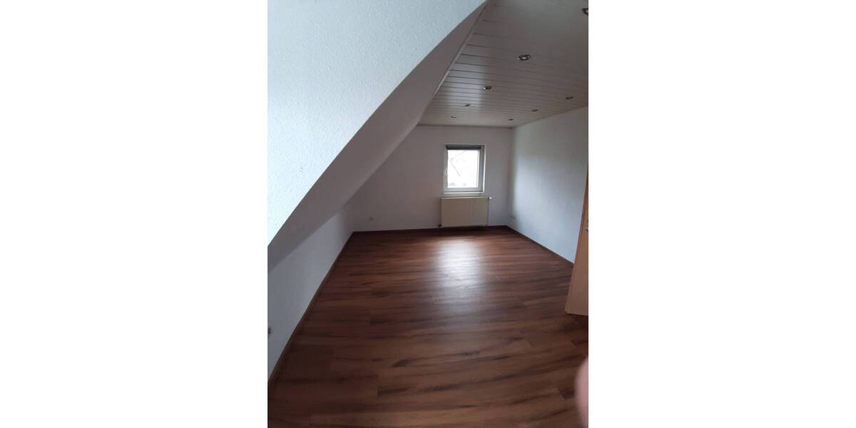 Einfamilienhaus Zirndorf - 6 Zimmer, 130 m&sup2;, 650.000&euro; | Angebot:25662806