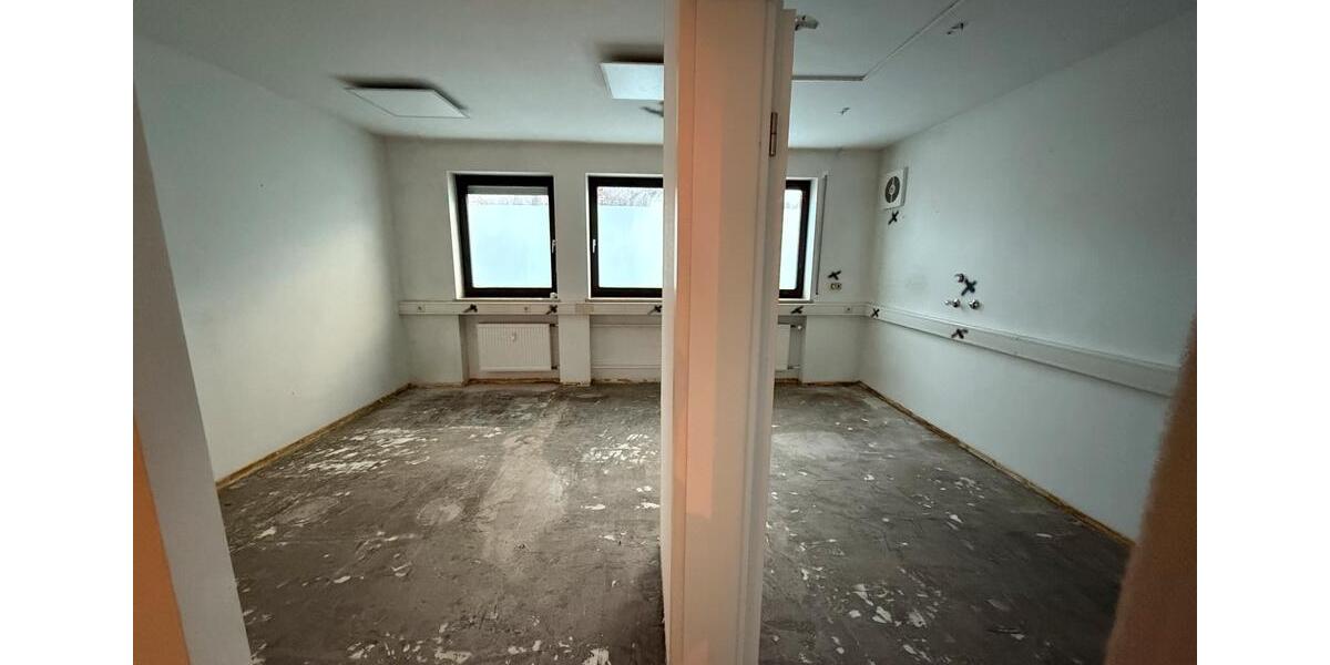 Erdgeschoßwohnung Neustadt an der Aisch - 6 Zimmer, 170 m&sup2;, 199.000&euro; | Angebot:27162936