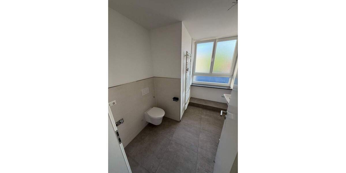 Etagenwohnung Nürnberg Steinbühl - 2 Zimmer, 65 m&sup2;, 1.000&euro; | Angebot:26673039