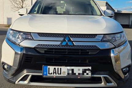 Mitsubishi Outlander 112.000 km 13.900 &euro; Burgthann 90559