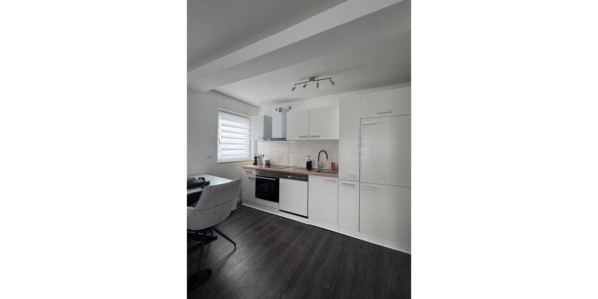 Etagenwohnung Schwabach - 5 Zimmer, 100 m&sup2;, 1.400&euro; | Angebot:26507659