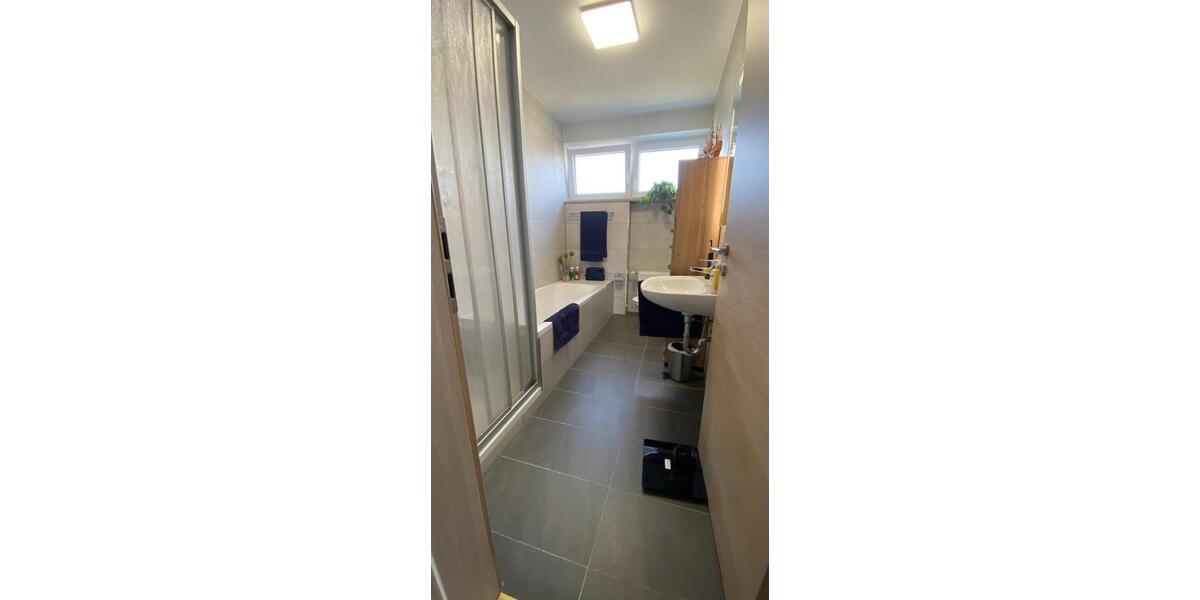Etagenwohnung Roth - 3 Zimmer, 79 m&sup2;, 299.700&euro; | Angebot:25670502