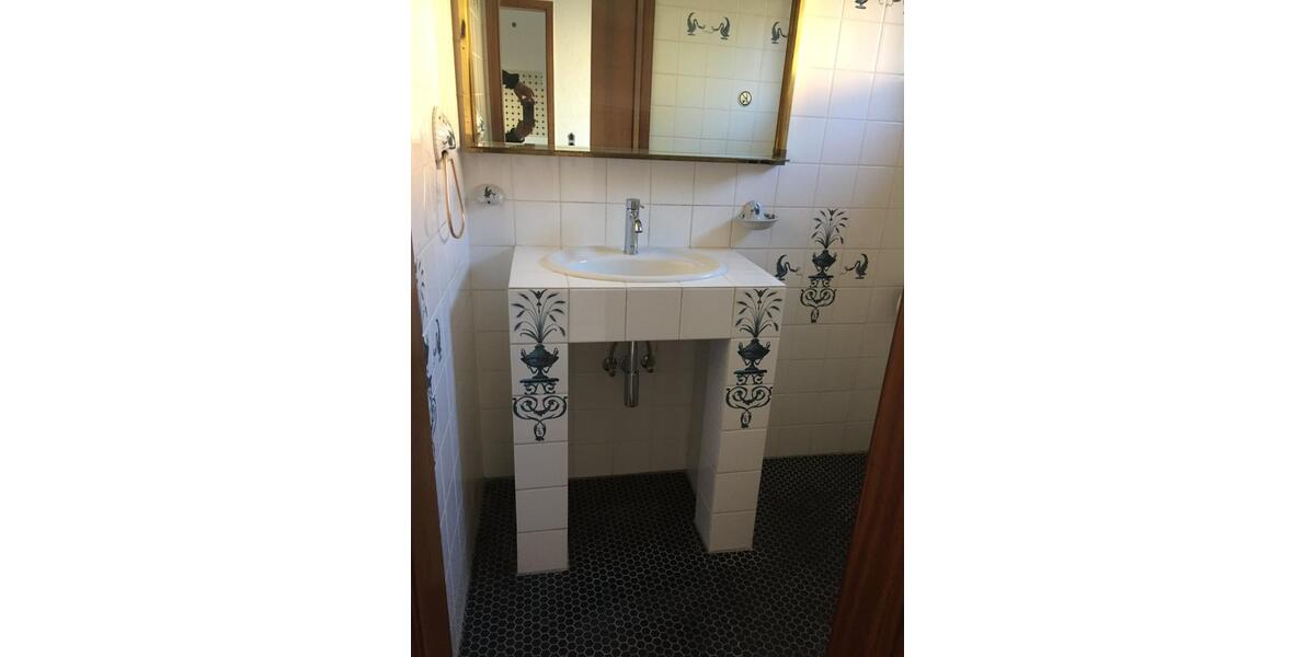 Reihenhaus Nürnberg Schnepfenreuth - 6.5 Zimmer, 175 m&sup2;, 1.050.000&euro; | Angebot:25023256