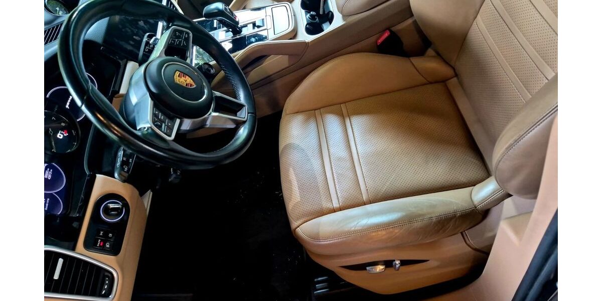Porsche Cayenne 100.000 km 62.990 &euro; Stein 90547