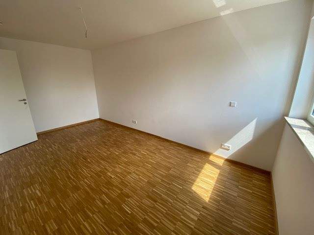 Etagenwohnung Nürnberg Hasenbuck - 2 Zimmer, 69 m&sup2;, 1.020&euro; | Angebot:25661486
