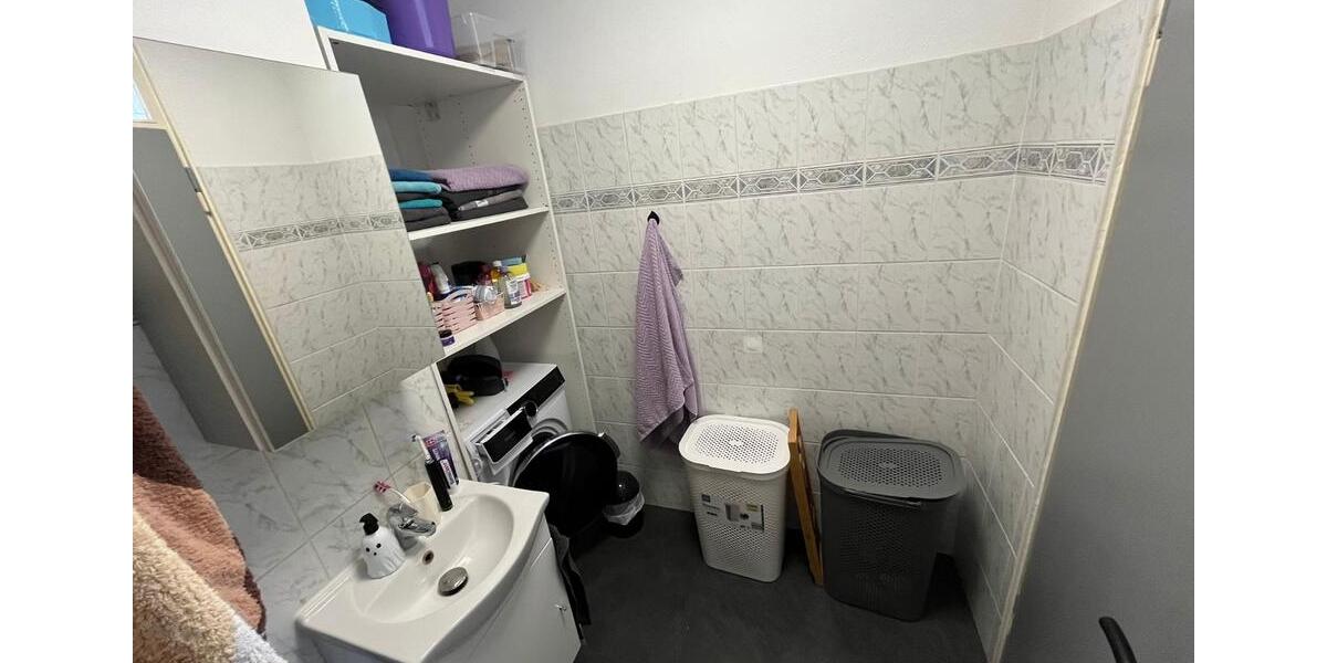 Etagenwohnung Nürnberg Langwasser - 3 Zimmer, 75 m&sup2;, 1.000&euro; | Angebot:25364446