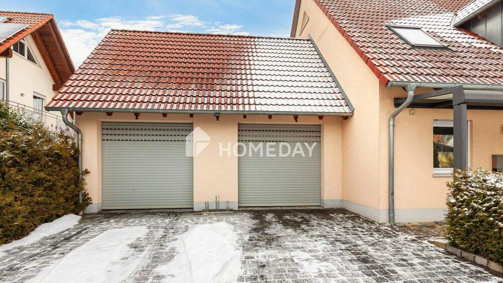 Doppelhaushälfte Erlangen Büchenbach - 8 Zimmer, 111 m&sup2;, 700.000&euro; | Angebot:25737636