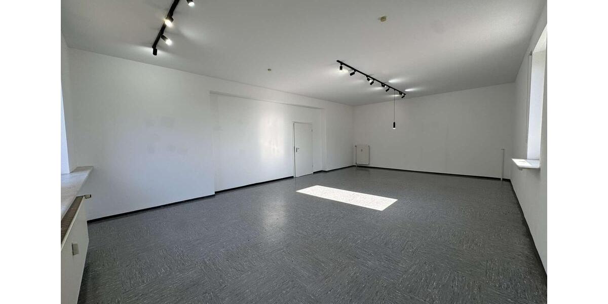 Gewerbeobjekt Fürth Bislohe - 945&euro; | Angebot:21456296