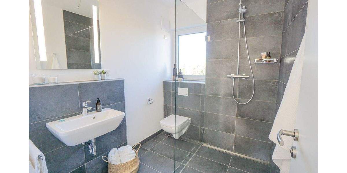 Etagenwohnung Roth - 3 Zimmer, 83 m&sup2;, 414.900&euro; | Angebot:25672886