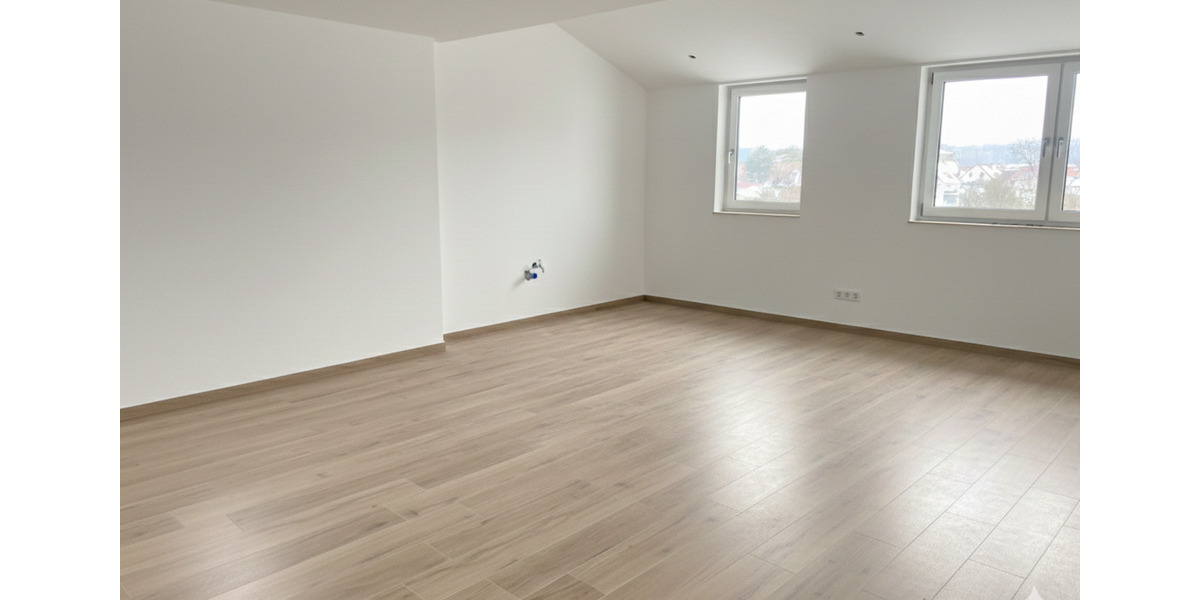Dachgeschoßwohnung Herzogenaurach - 2 Zimmer, 67 m&sup2;, 900&euro; | Angebot:25804210