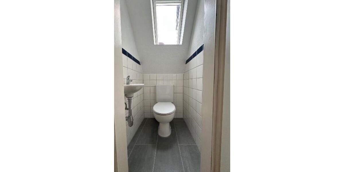 Dachgeschoßwohnung Nürnberg Rabus - 3.5 Zimmer, 81 m&sup2;, 1.175&euro; | Angebot:25334661