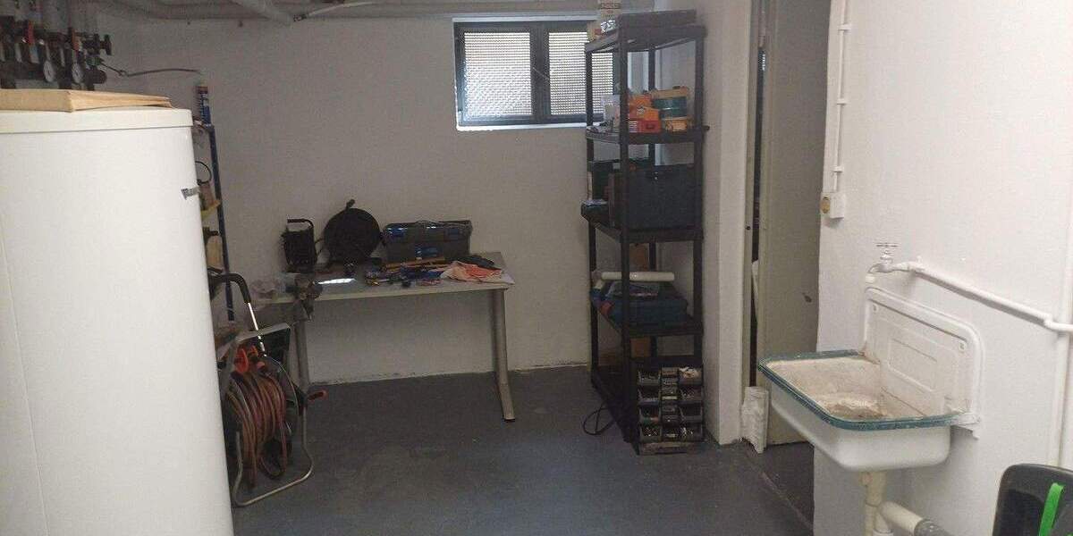 Doppelhaushälfte Schnaittach - 8 Zimmer, 270 m&sup2;, 615.000&euro; | Angebot:25737281