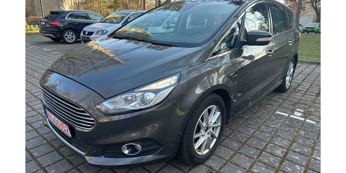 Ford S-Max 195.111 km 6.950 &euro; Nürnberg 90471