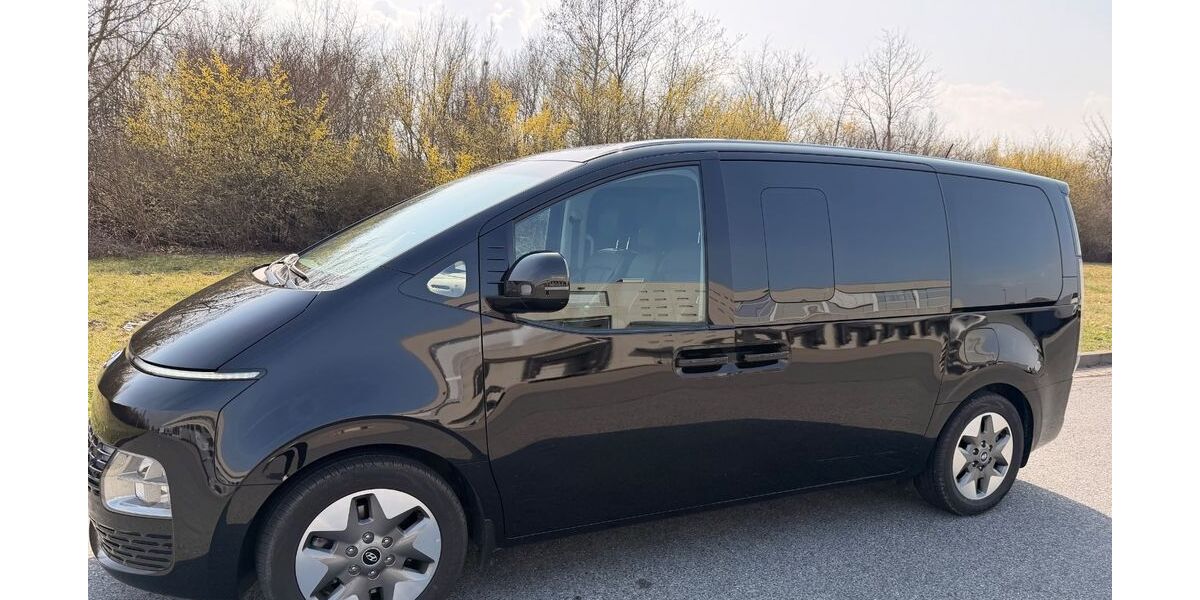 Hyundai STARIA 37.000 km 43.500 &euro; Effeltrich 91090