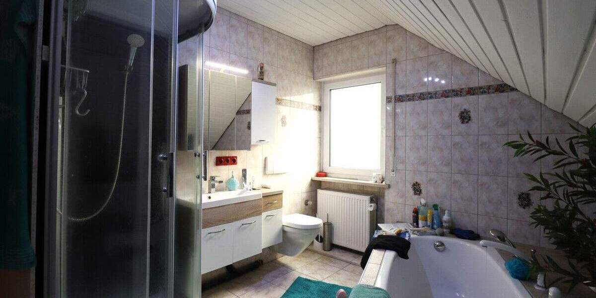 Mehrfamilienhaus, Wohnhaus Dietenhofen - 7 Zimmer, 170 m&sup2;, 499.000&euro; | Angebot:25668508