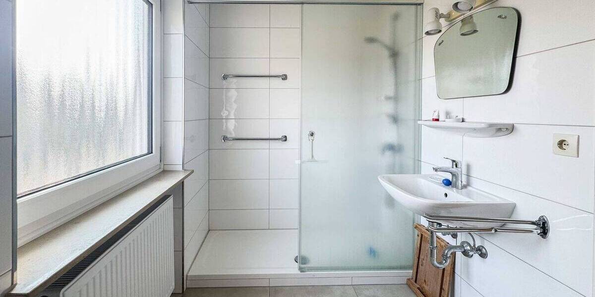 Reihenmittelhaus Nürnberg Laufamholz - 6 Zimmer, 140 m&sup2;, 535.000&euro; | Angebot:26800327