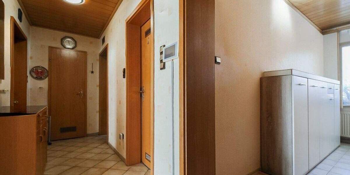 Reihenmittelhaus Nürnberg Gebersdorf - 5 Zimmer, 140 m&sup2;, 479.000&euro; | Angebot:25686369