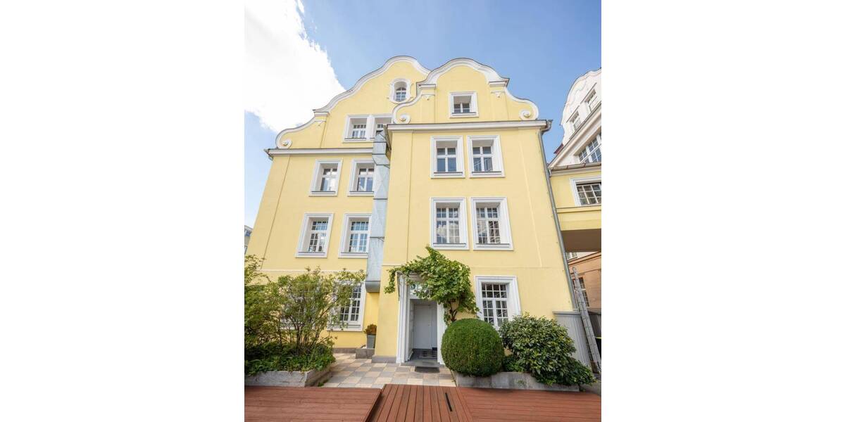 Gewerbeobjekt Nürnberg Schafhof - 6 Zimmer, 242 m&sup2;, 1.936&euro; | Angebot:25709916