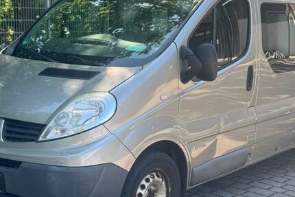 Renault Trafic 199.895 km 3.400 &euro; Nürnberg 90419