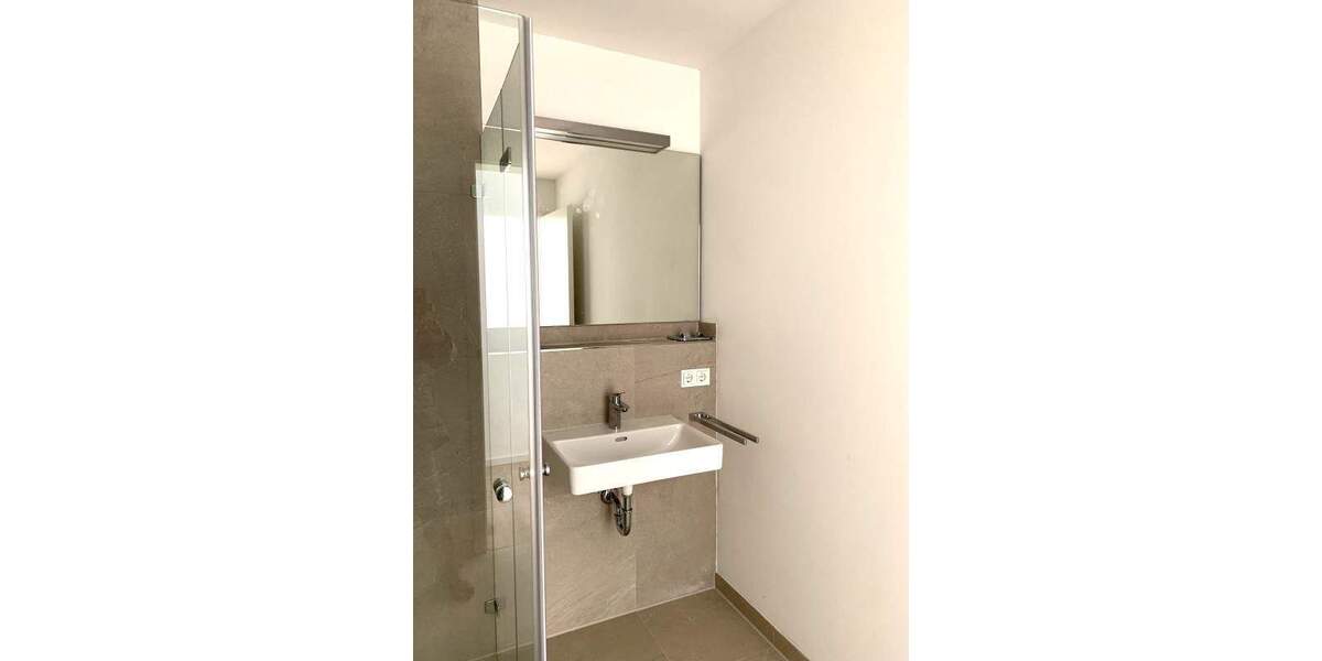 Etagenwohnung Nürnberg Schweinau - 3 Zimmer, 75 m&sup2;, 1.455&euro; | Angebot:25734913