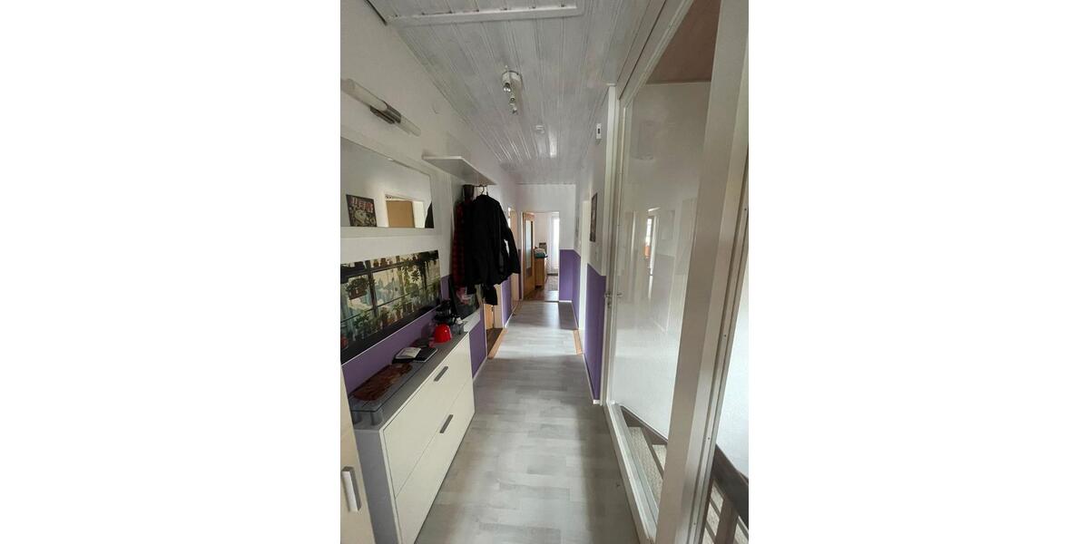 Dachgeschoßwohnung Erlangen Alterlangen - 3 Zimmer, 95 m&sup2;, 1.450&euro; | Angebot:26560512