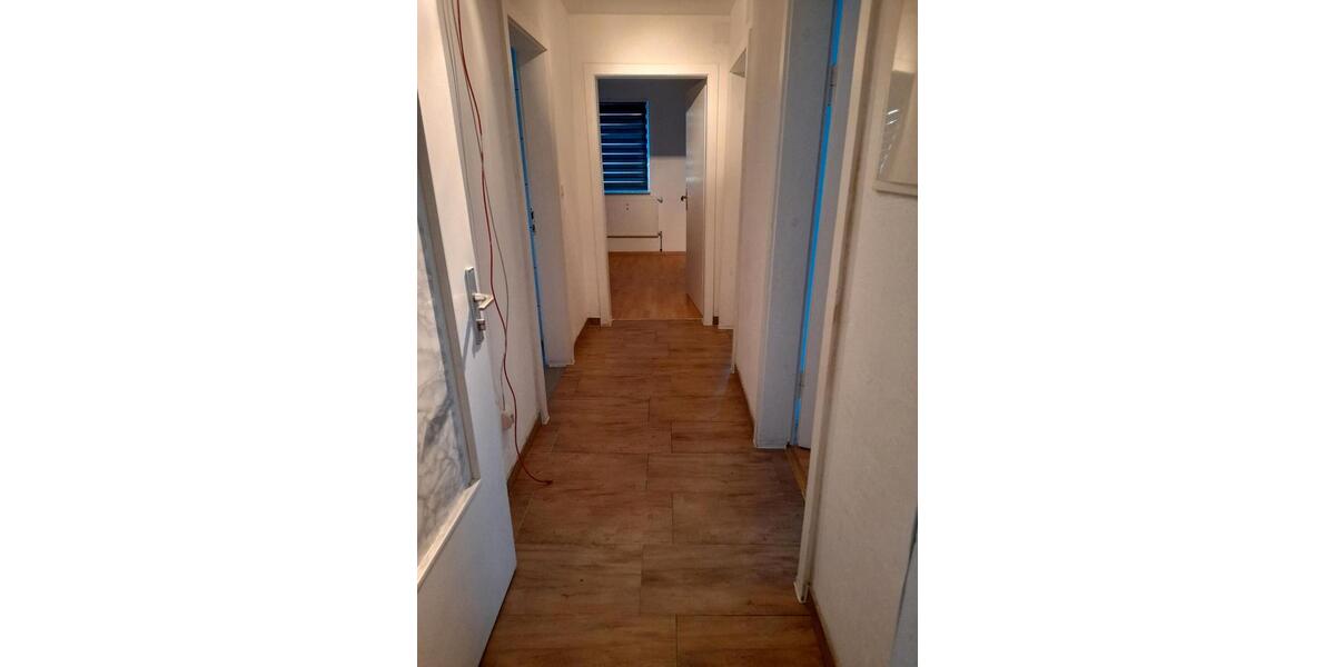 Dachgeschoßwohnung Ottensoos - 2 Zimmer, 50 m&sup2;, 800&euro; | Angebot:24783449