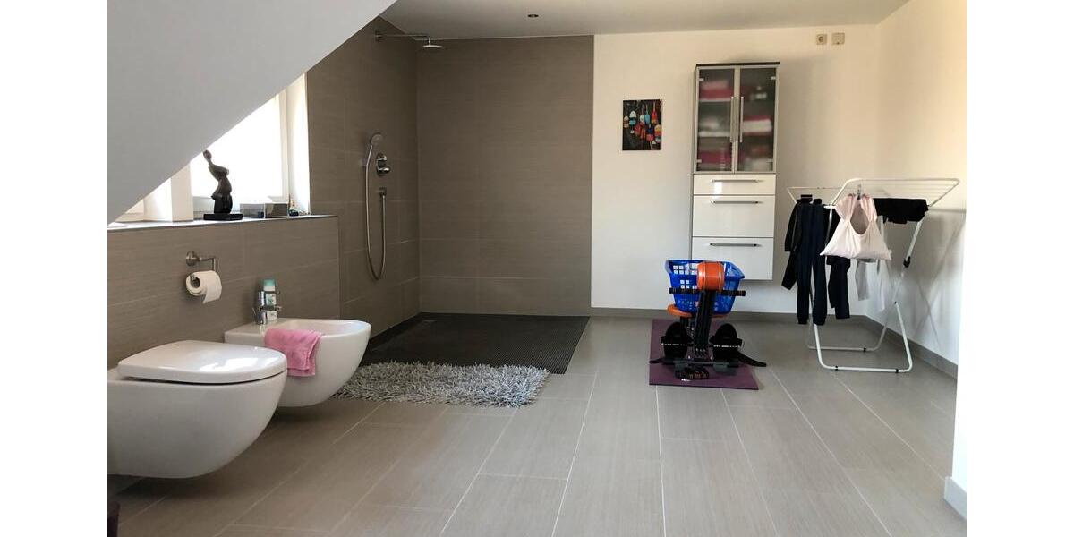 Maisonettenwohnung Schwabach - 4.5 Zimmer, 2.500&euro; | Angebot:22477708