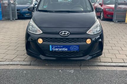 Hyundai i10 36.570 km 7.499 &euro; Fürth 90763
