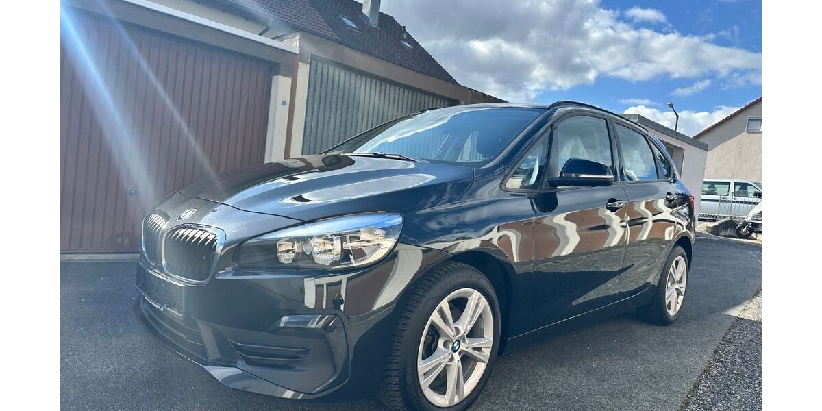 BMW 216 Active Tourer 89.000 km 10.990 &euro; Nürnberg 90449