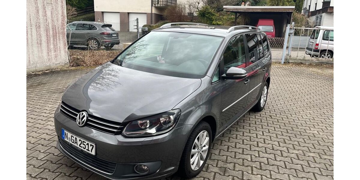 VW Touran 173.900 km 7.220 &euro; Nürnberg 90480