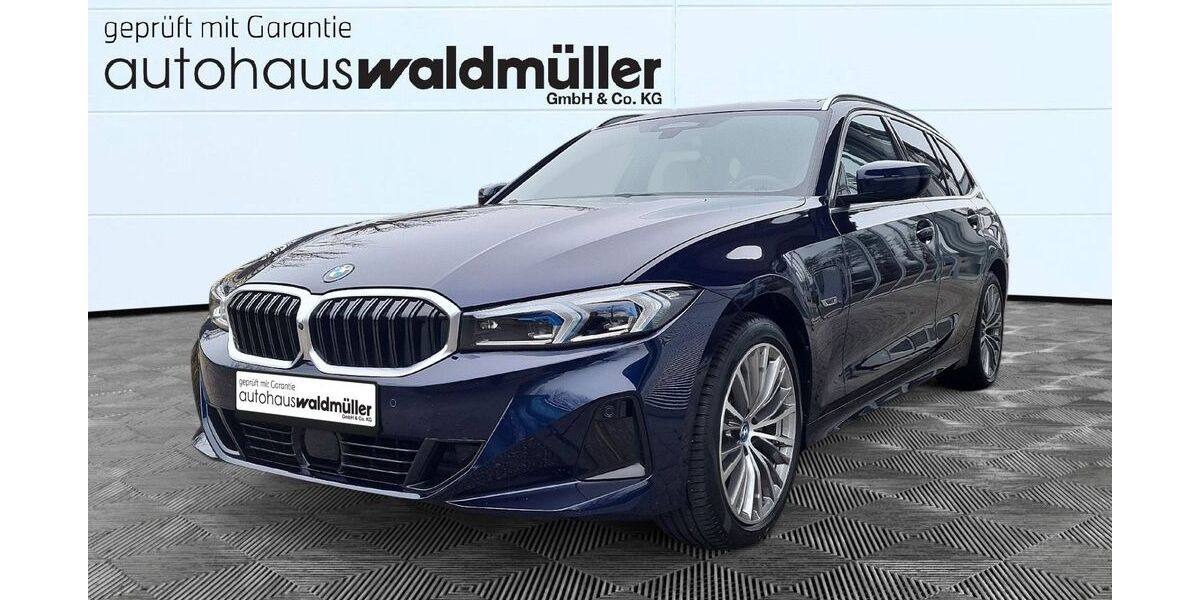 BMW 330 62.014 km 35.901 &euro; Roth 91154