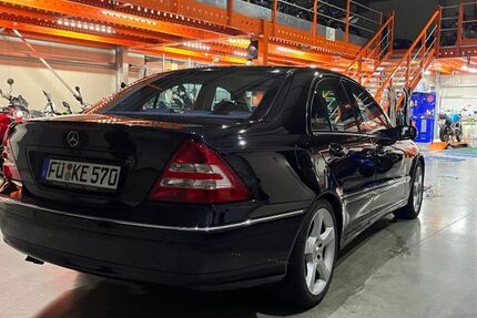Mercedes-Benz C 180 133.000 km 6.500 &euro; Fürth 90763